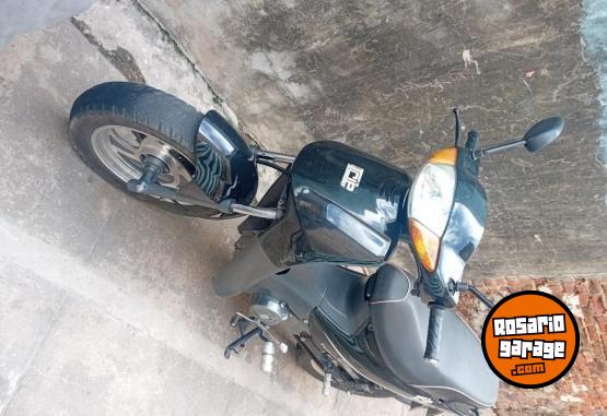 Motos - Guerrero Guerrero trip tunning 110 2020 Nafta 35000Km - En Venta