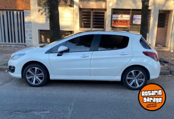 Autos - Peugeot 308 allure pack 2018 Diesel 103000Km - En Venta