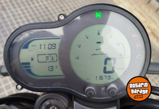 Motos - Benelli Leoncino 500 2021 Nafta 11679Km - En Venta