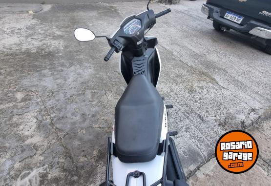 Motos - Honda Wage S 2025 Nafta 5000Km - En Venta