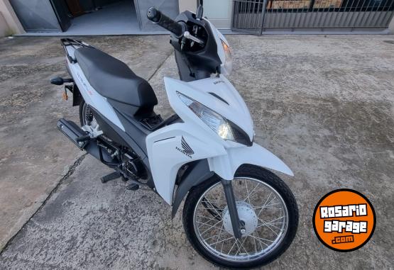 Motos - Honda Wage S 2025 Nafta 5000Km - En Venta