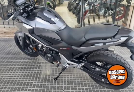 Motos - Honda NC750X 2017 Nafta 13900Km - En Venta