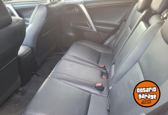 Autos - Toyota Rav 2017 Nafta 49000Km - En Venta