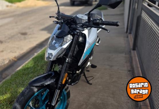 Motos - CF rz 300 2022 Nafta 10000Km - En Venta