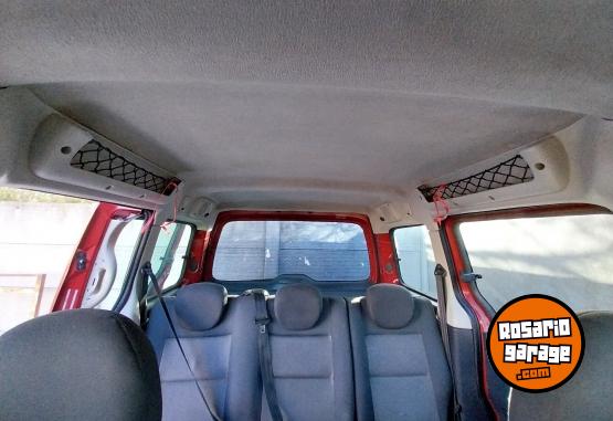 Utilitarios - Peugeot Partner patagonica 2012 Diesel 210000Km - En Venta