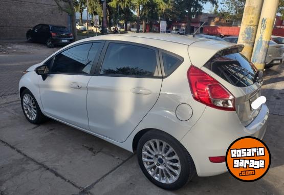 Autos - Ford Fiesta SE Plus 2014 Nafta 160000Km - En Venta