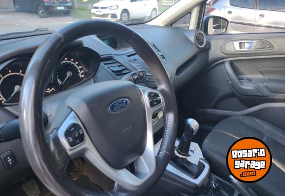 Autos - Ford Fiesta SE Plus 2014 Nafta 160000Km - En Venta