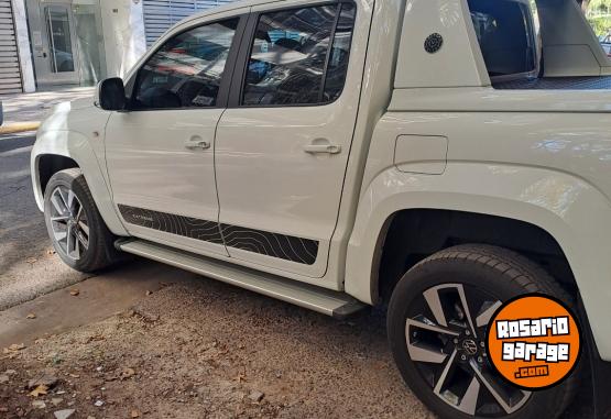 Camionetas - Volkswagen Amarok extreme 2025 Diesel 10000Km - En Venta