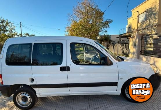 Utilitarios - Citroen Berlingo  furg�n mixto 2015 Diesel 198000Km - En Venta