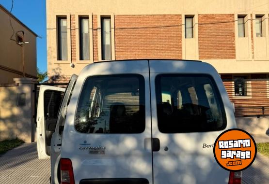 Utilitarios - Citroen Berlingo  furg�n mixto 2015 Diesel 198000Km - En Venta