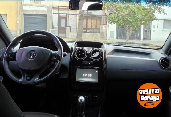 Autos - Renault Duster privillege 2018 Nafta 82000Km - En Venta