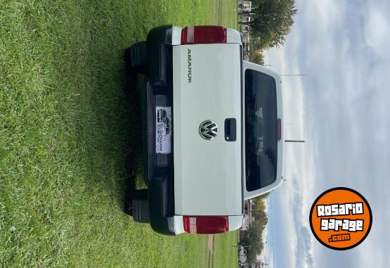 Camionetas - Volkswagen Amarok 2023 Diesel 60000Km - En Venta