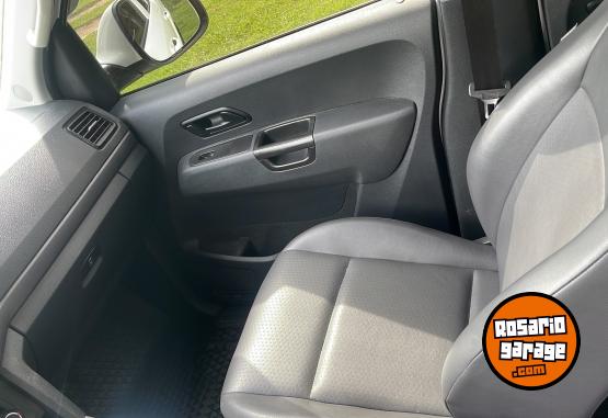 Camionetas - Volkswagen Amarok 2023 Diesel 60000Km - En Venta