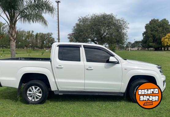 Camionetas - Volkswagen Amarok 2023 Diesel 60000Km - En Venta