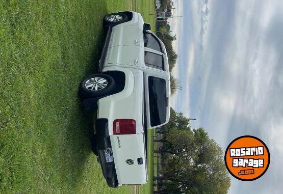 Camionetas - Volkswagen Amarok 2023 Diesel 60000Km - En Venta