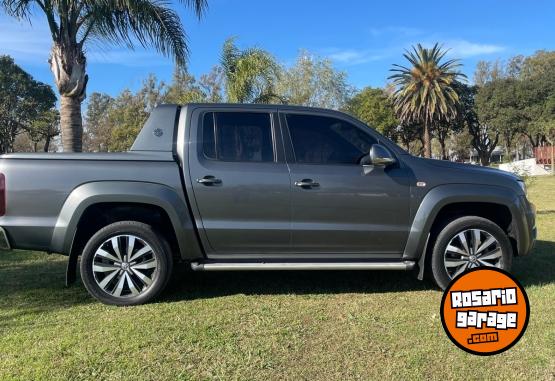 Camionetas - Volkswagen Amarok Extreme V6 2021 Diesel 118000Km - En Venta