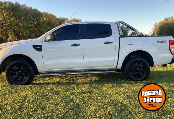 Camionetas - Ford Ranger 2013 Diesel 160000Km - En Venta
