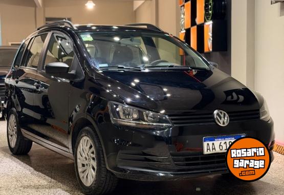 Autos - Volkswagen Suran conforline 2016 Nafta 91500Km - En Venta