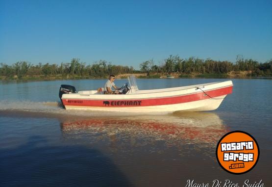 Embarcaciones - Elephant 620 motor Suzuki 90hp 4t 450hs de uso modelo 2017 todo casco y motor - En Venta