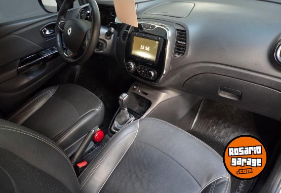 Camionetas - Renault Captur 2021 Nafta 34000Km - En Venta