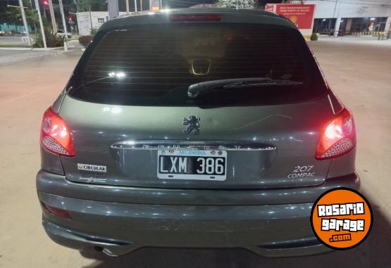 Autos - Peugeot 207 compact 1.4 2012 Nafta 107000Km - En Venta