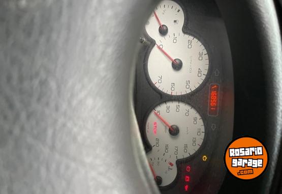 Utilitarios - Peugeot Partner Furgon 2012 Nafta 168000Km - En Venta
