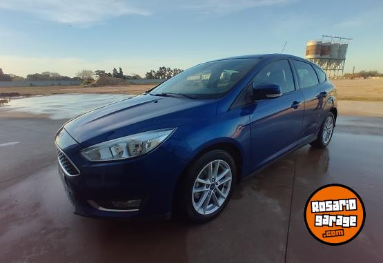 Autos - Ford Focus 2017 Nafta 94600Km - En Venta