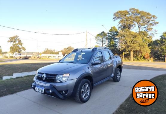 Camionetas - Renault Oroch Outsider Plus 2.0MT 2021 Nafta 119000Km - En Venta