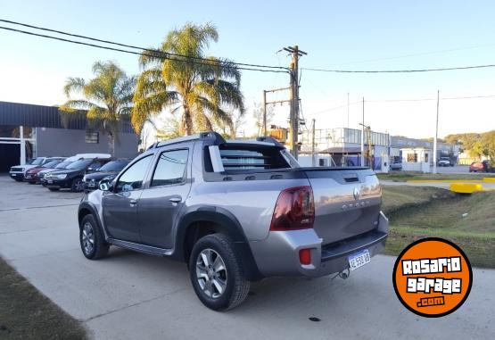 Camionetas - Renault Oroch Outsider Plus 2.0MT 2021 Nafta 119000Km - En Venta