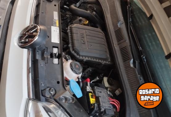Autos - Volkswagen Up High 2018 Nafta 76000Km - En Venta