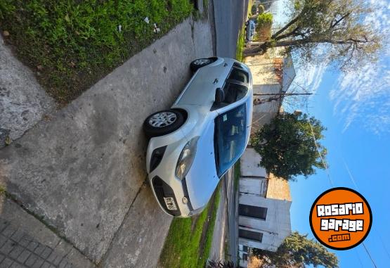 Autos - Ford Ambiente plus mp3 2012 Nafta 149000Km - En Venta