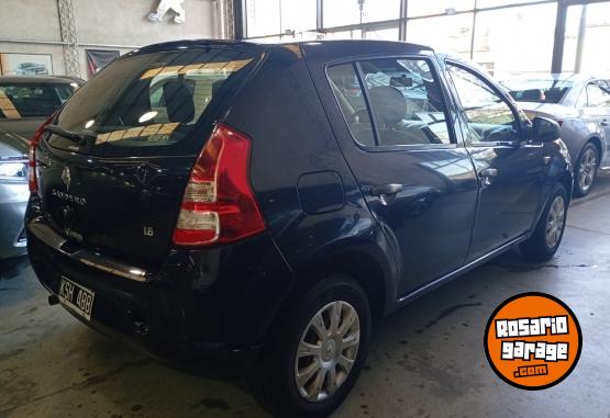 Autos - Renault Sandero 2011 Nafta 50000Km - En Venta