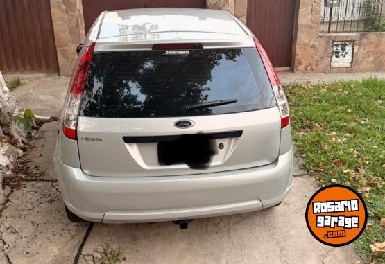 Autos - Ford Fiesta Ambiente 2010 Nafta 87000Km - En Venta