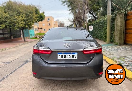 Autos - Toyota Corolla 2019 Nafta 180000Km - En Venta