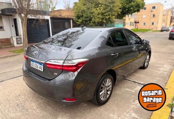 Autos - Toyota Corolla 2019 Nafta 180000Km - En Venta
