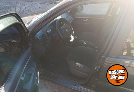 Autos - Fiat Palio face 3 2009 Nafta 220000Km - En Venta