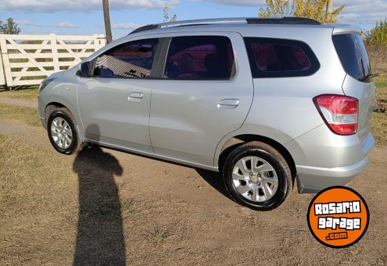 Autos - Chevrolet Spin 2014 Nafta 123000Km - En Venta
