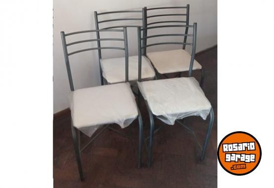Hogar - 4 SILLAS DE CA�O - En Venta