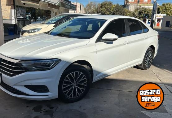 Autos - Volkswagen Vento confortline 1.4 TSI 2018 Nafta 115000Km - En Venta