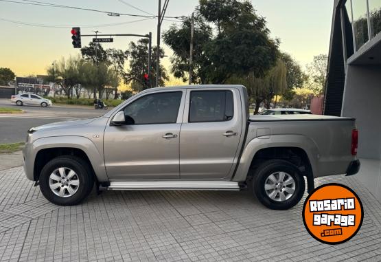 Camionetas - Volkswagen AMAROK TRENDLINE 2.0 2013 Diesel 170000Km - En Venta