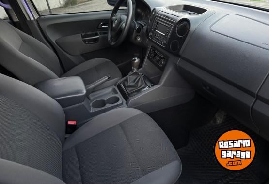 Camionetas - Volkswagen AMAROK TRENDLINE 2.0 2013 Diesel 170000Km - En Venta