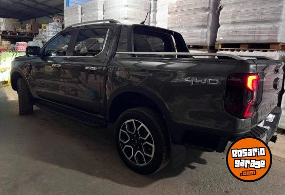 Camionetas - Ford Ranger V6 Limited 2025 Diesel 35000Km - En Venta