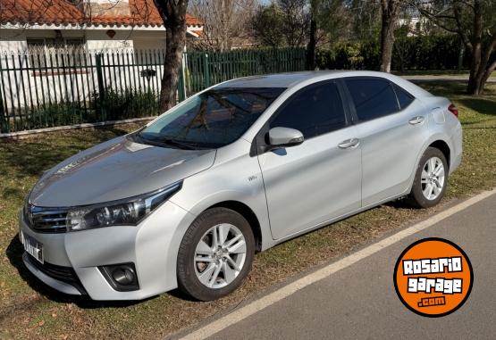 Autos - Toyota Corolla 2017 Nafta 120000Km - En Venta