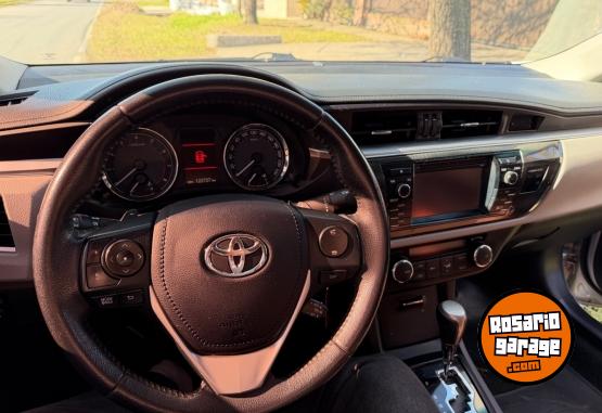 Autos - Toyota Corolla 2017 Nafta 120000Km - En Venta