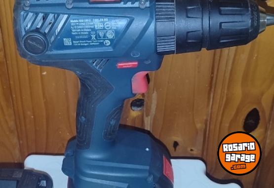 Herramientas - Atornillador Bosch 180li conpleto - En Venta
