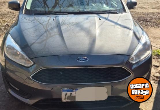 Autos - Ford focus 2016 GNC 182000Km - En Venta