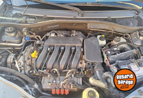 Camionetas - Renault Duster 2.0 2013 GNC 182000Km - En Venta