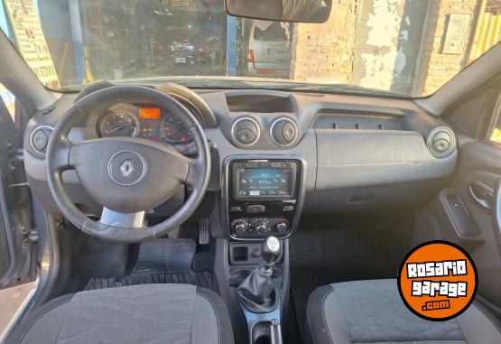 Camionetas - Renault Duster 2.0 2013 GNC 182000Km - En Venta