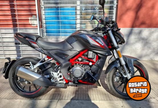 Motos - Benelli 251 S 2024 Nafta 4000Km - En Venta