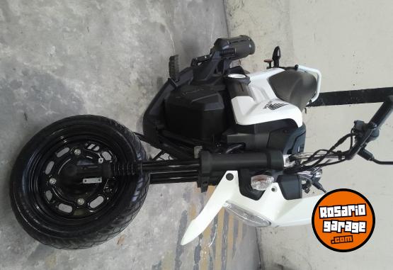 Motos - Honda Navi 110cc 2024 Nafta 4200Km - En Venta